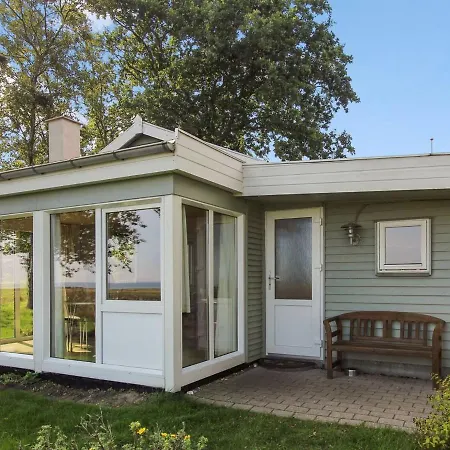 Holiday home Isalie - 200m From The Sea In Ne Jutland By Interhome *