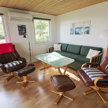 Isalie - 200m From The Sea By Interhome *